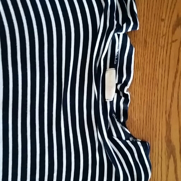 Striped Top - Picture 4 of 4